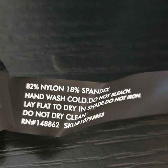 Torrid Black One Piece Rouch Front Underwire Women's Bathing Suit 3 - 3X - Picture 6 of 7